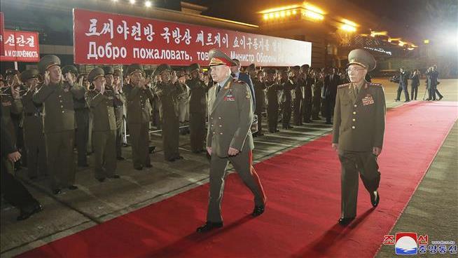 North Korea Notably Welcomes 2 Outsiders