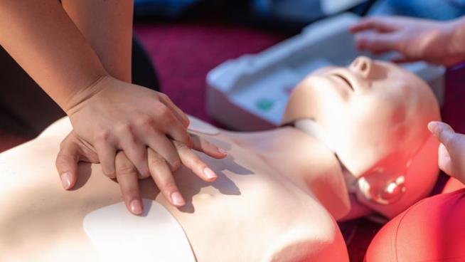 'Open Secret' of CPR: It's Usually Futile, Violent