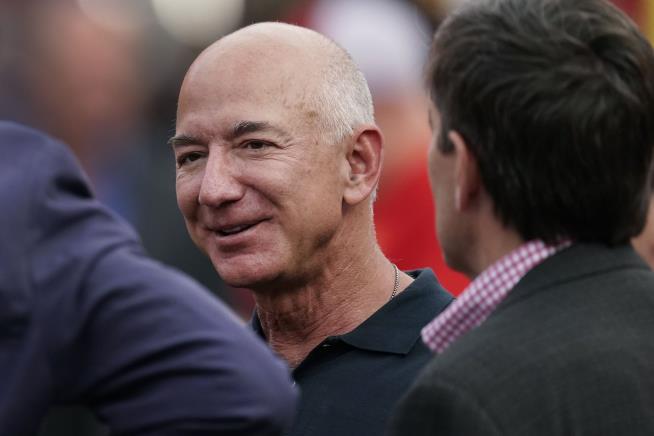 After 3 Decades, a Big Move for Bezos