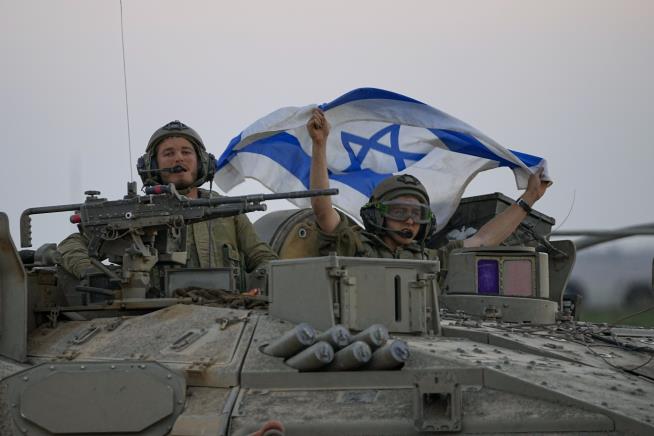 Administration Skirts Congress on Tank Ammunition for Israel
