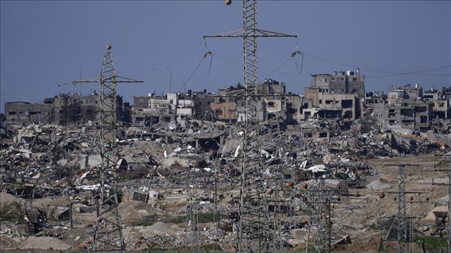 3 Articles That Take You Into Gaza's Current Reality