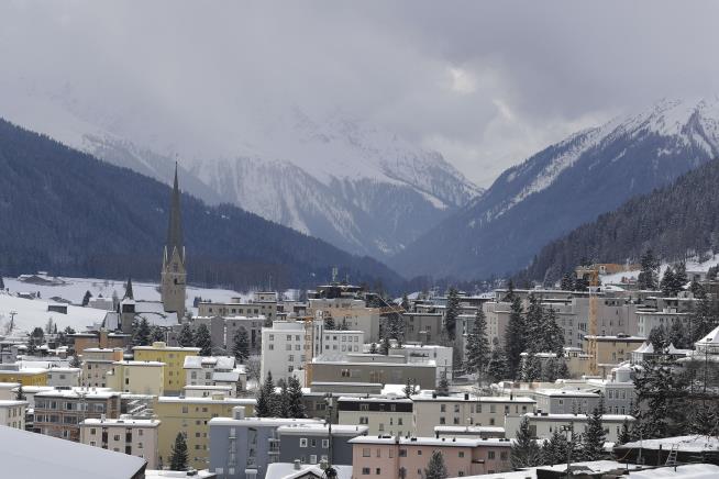 Posh Swiss Ski Shop Not Renting to Jews