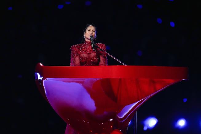 For the Record, NFL Cleans Up Alicia Keys' Super Bowl Vocal