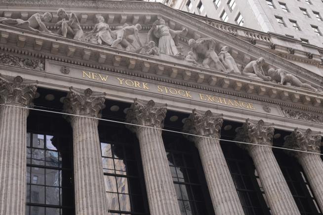 Wall Street Treads Water Ahead of Big Inflation Update