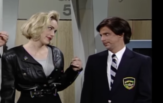 Dana Carvey to Sharon Stone: Sorry for that 1992 Sketch