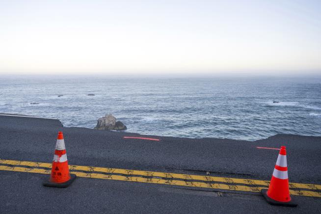Drivers in Big Sur Inch Past Highway 1 Collapse