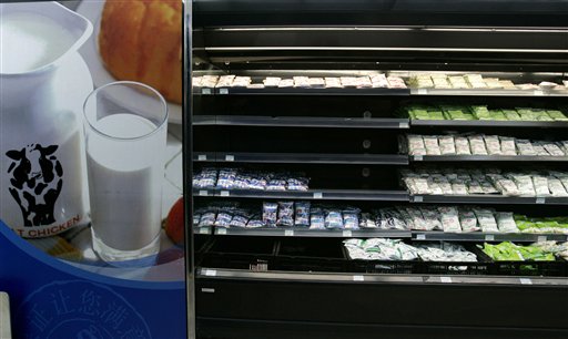 US Blocks Chinese Milk Products