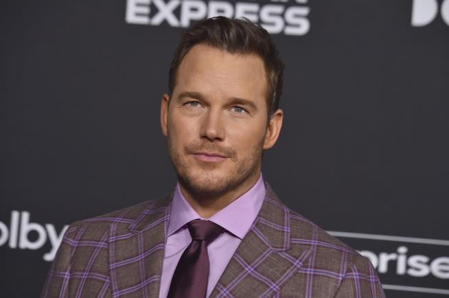 Chris Pratt Isn't the Only One Tearing Down Famous Homes