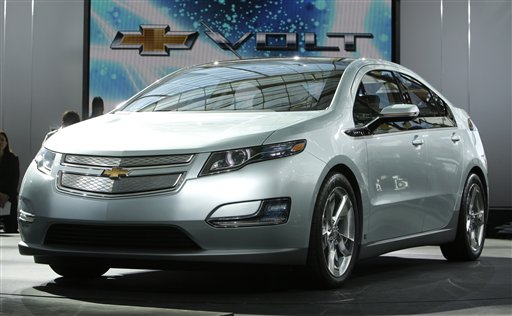 GM Boss Hopes Senate Gets a Charge From His Hybrid