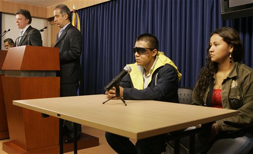 FARC Defector Gets Asylum in France, $400K