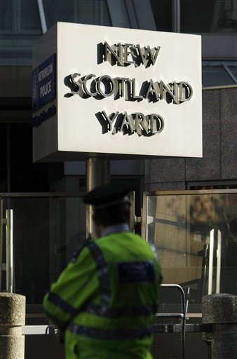 Terror Suspect Is Key Scotland Yard Adviser