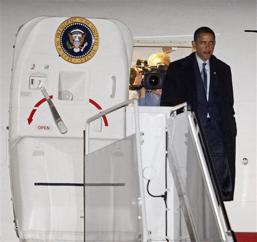 Obama Arrives in Washington