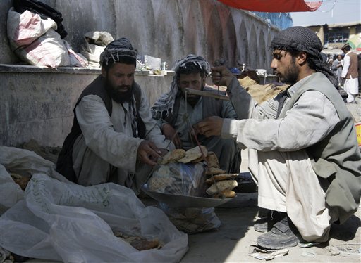 Afghans Infuriated by Gaping Wealth Divide