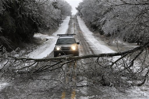 Storm Kills 19, Cuts Power to 600K in South, Midwest