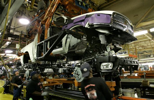 Chrysler Seeks $5B More in Federal Loans
