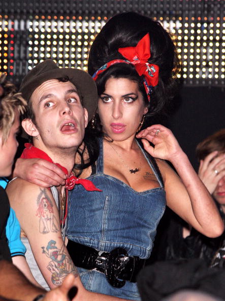 Winehouse Ex Woos Teen Girl