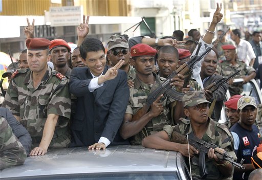 Madagascar Prez Hands Country to Military