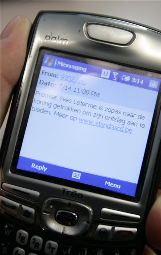 Saudi Man Divorces Wife—by Phone Text