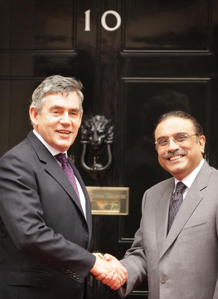 Brown Talks Terrorism With Pakistani PM