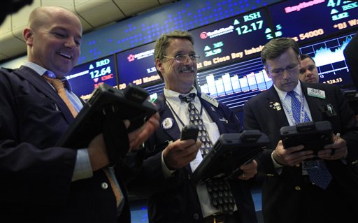 Stocks Start Week on Rebound