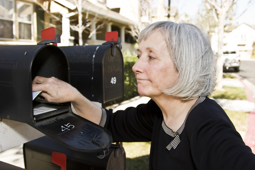Grandma Hates Email? Snail Mail Service to the Rescue