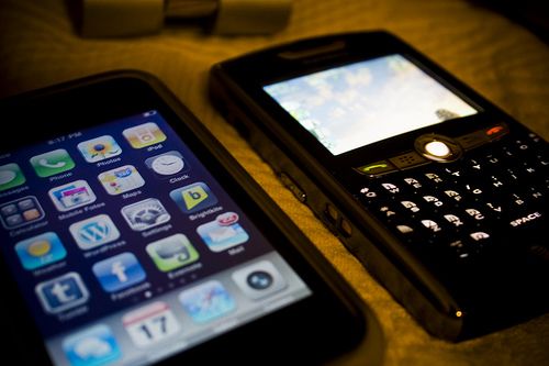 Can BlackBerry Addicts Switch to iPhone?
