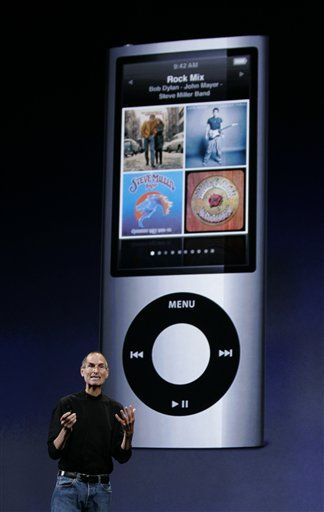 New iPod Nano Has Camera, Mic, and Radio