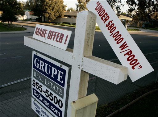 House-Flippers Target Foreclosure Sales