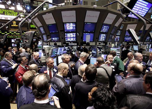 Dow Rises 51 on 3M News