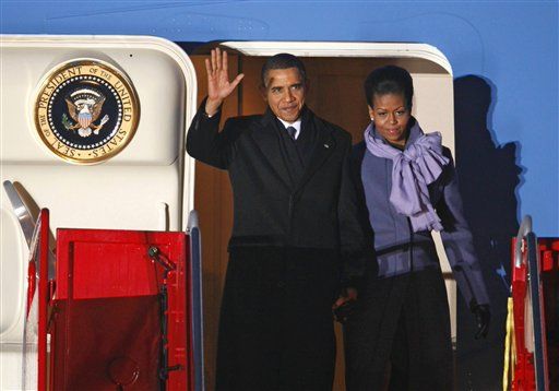 Obama Arrives in Oslo