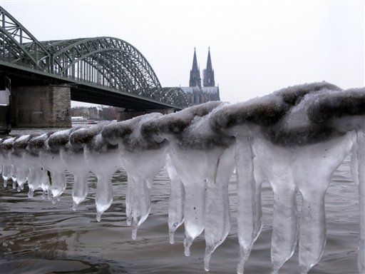 Big Freeze Kills 90 in Europe