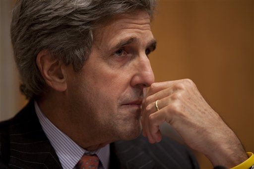 Kerry Mulls Iran Visit
