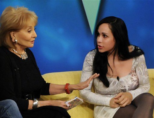 Octomom Offers Lawn for PETA Spay Ad