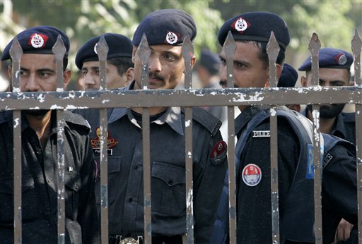 Pakistani Police Battle Lawyers