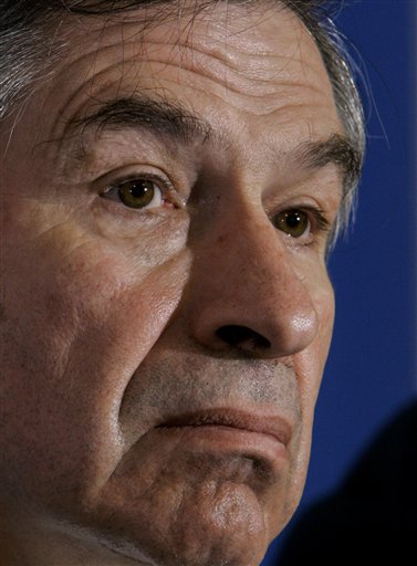Bank Probe Slams Wolfowitz