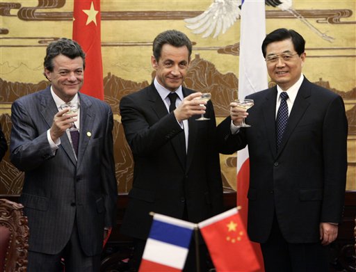 Airbus Lands $17B in Chinese Orders on Sarkozy Visit