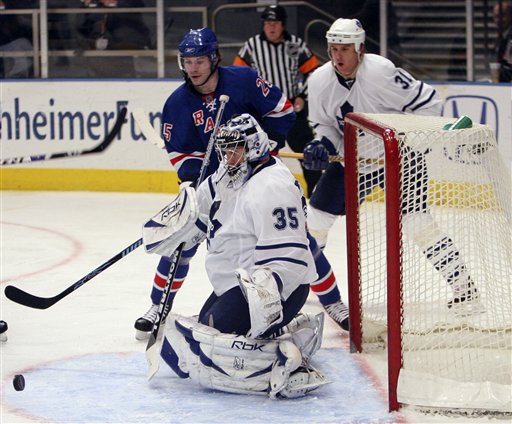 Rangers No Match for Antropov, Leafs