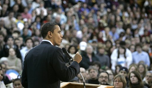 Obama Flexes Populist Muscle in Iowa