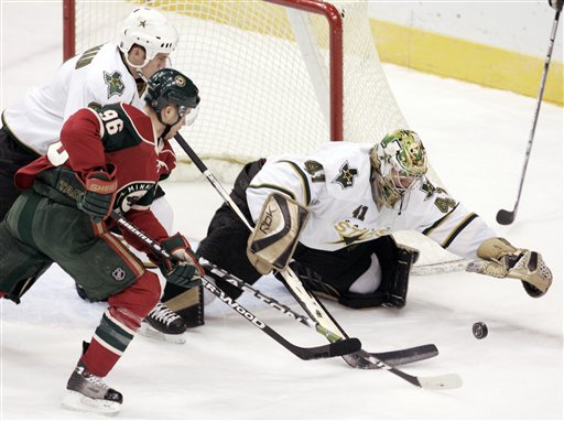 Stars' Smith Shuts Out Wild