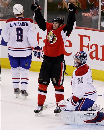 Senators' Trio Romps Past Canadiens