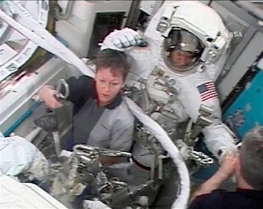 Astronauts Deliver Space Lab