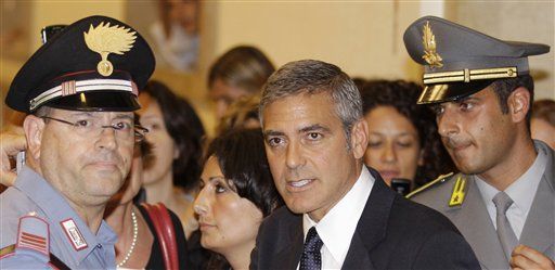 George Clooney Testifies, Italian Court Swoons