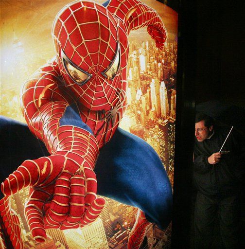 Spiderman Star Quits After Injuries