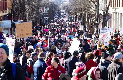 Wisconsin Protests: Moderate Republican Proposal Calls for Collective Bargaining to Be Cut, But Reinstated in 2013