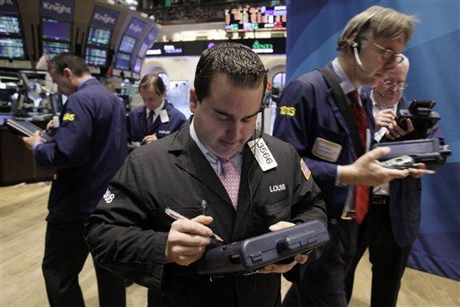 Dow Plunges 279 on Bleak Data