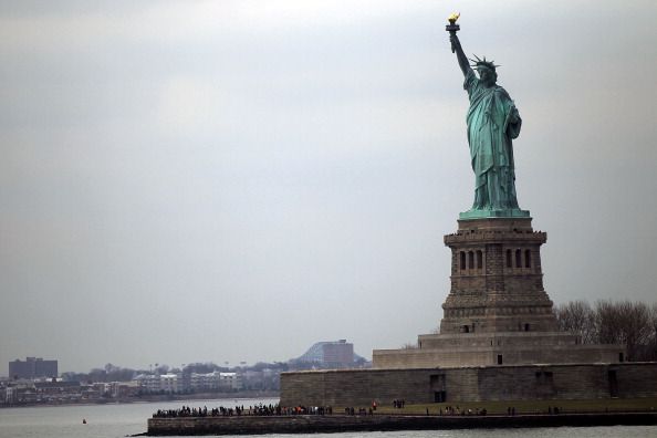Guy on 'Mission From God' Attempts Liberty Island Swim
