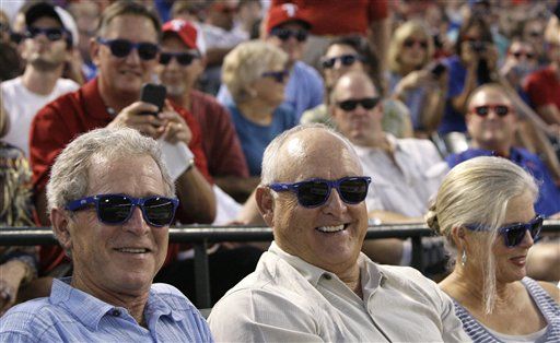 George W. Bush Helps Break Guinness World Record at Texas Rangers Game