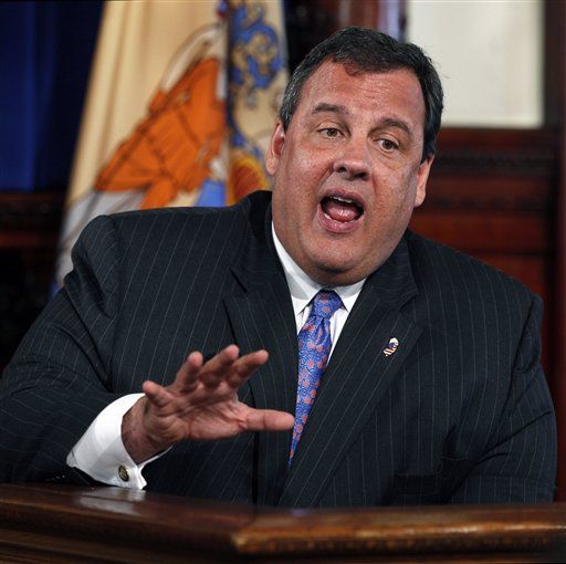ACLU, Gawker to Drop Suit Vs. Christie, Ailes