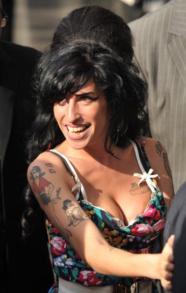 Amy Winehouse Was Adopting 10-Year-Old: 'Mirror'