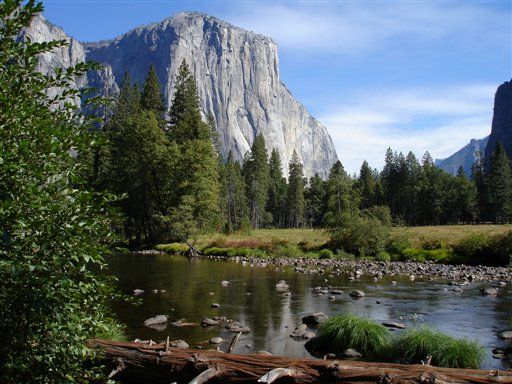 Guy's Thumb Saved After 80-Foot Yosemite Drop